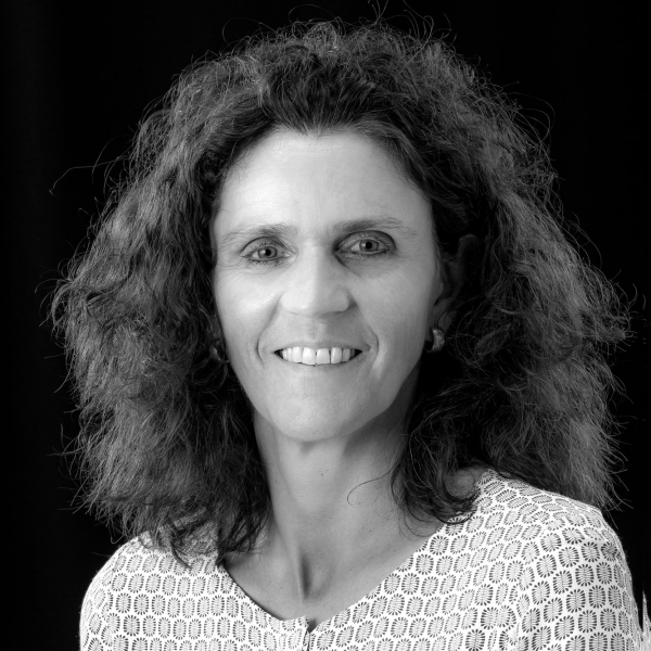 Tamara CelantLeiterin Finanzen &amp; Services 